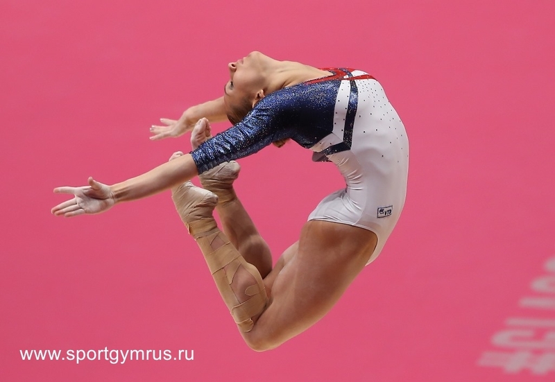 Гимнастка Комова заявила, что ее цель – достойно выступить на чемпионате России