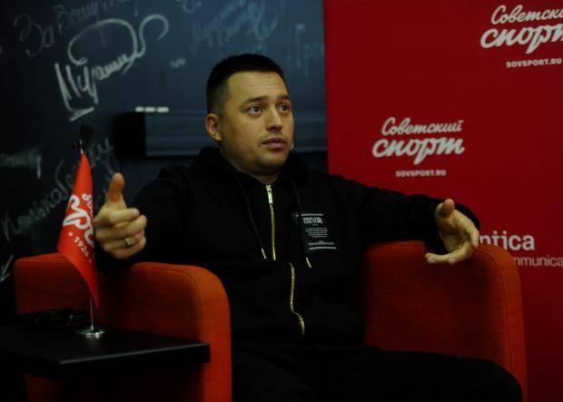 «Жена будит словами: «Твой самолет разбился». Откровенное интервью Антона Голоцуцкова